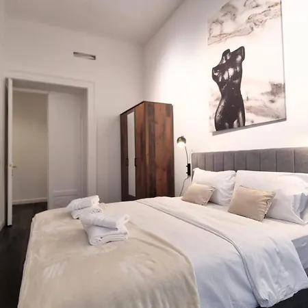 Apartment Milano Urban Flat Trieste