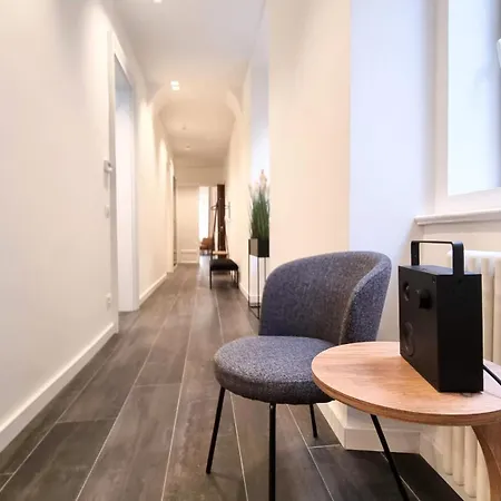 Apartment Milano Urban Flat Trieste